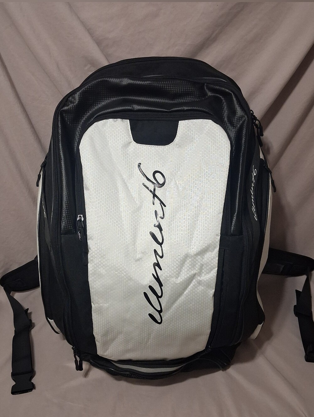 🎒 E6 Pickleball Pro Team Backpack – Black & White Court Bag (Excellent Conditio